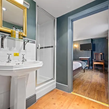 Inn The Fat Badger 4*