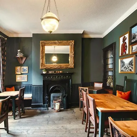 Inn The Fat Badger 4*