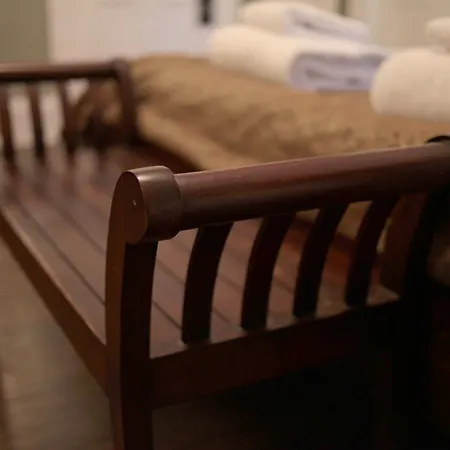 אורחן The Fat Badger