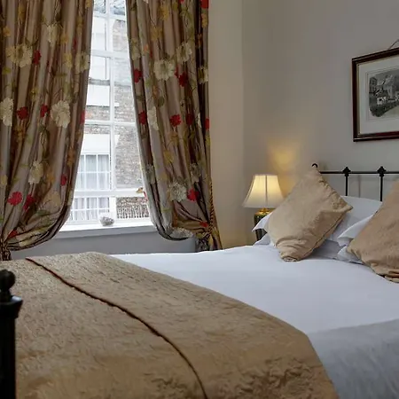 Inn The Fat Badger 4*