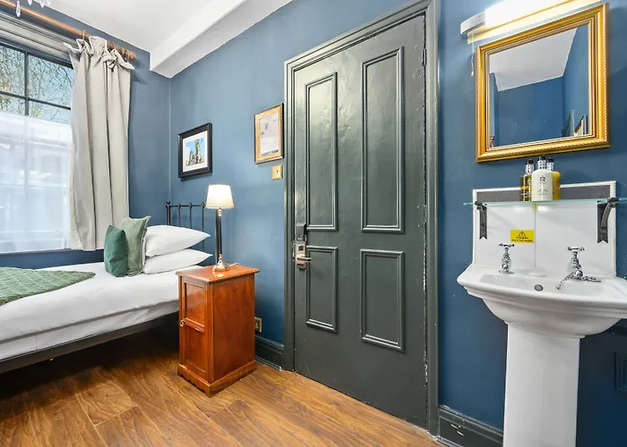 Inn The Fat Badger 4*